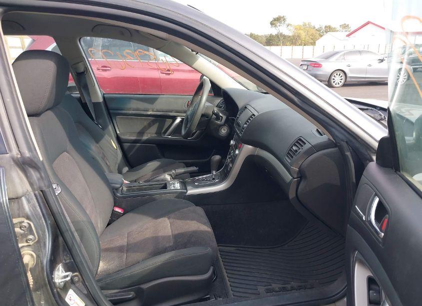 Photo 5 of 2009 Subaru Outback 2.5I (VIN 4S4BP61C997312513)