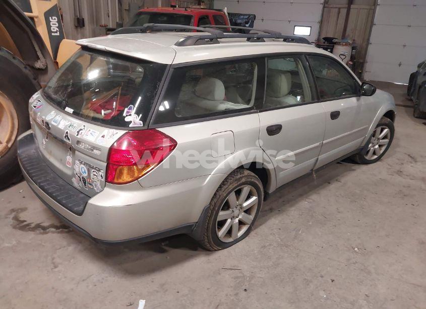Photo 4 of 2006 Subaru Outback 2.5I (VIN 4S4BP61CX67303122)
