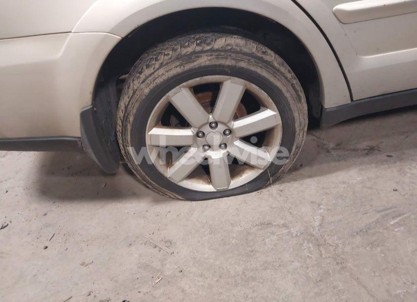 Photo 6 of 2006 Subaru Outback 2.5I (VIN 4S4BP61CX67303122)