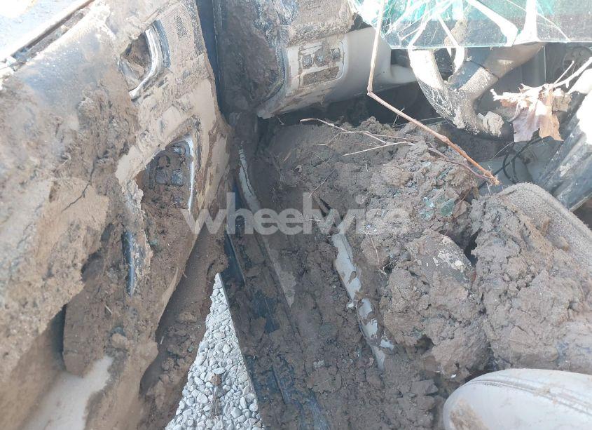 Photo 10 of 2007 Subaru Outback 2.5I (VIN 4S4BP61CX76322969)