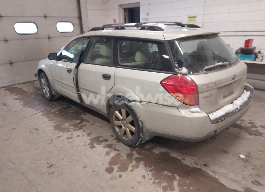 Photo 3 of 2007 Subaru Outback 2.5I (VIN 4S4BP61CX77309682)