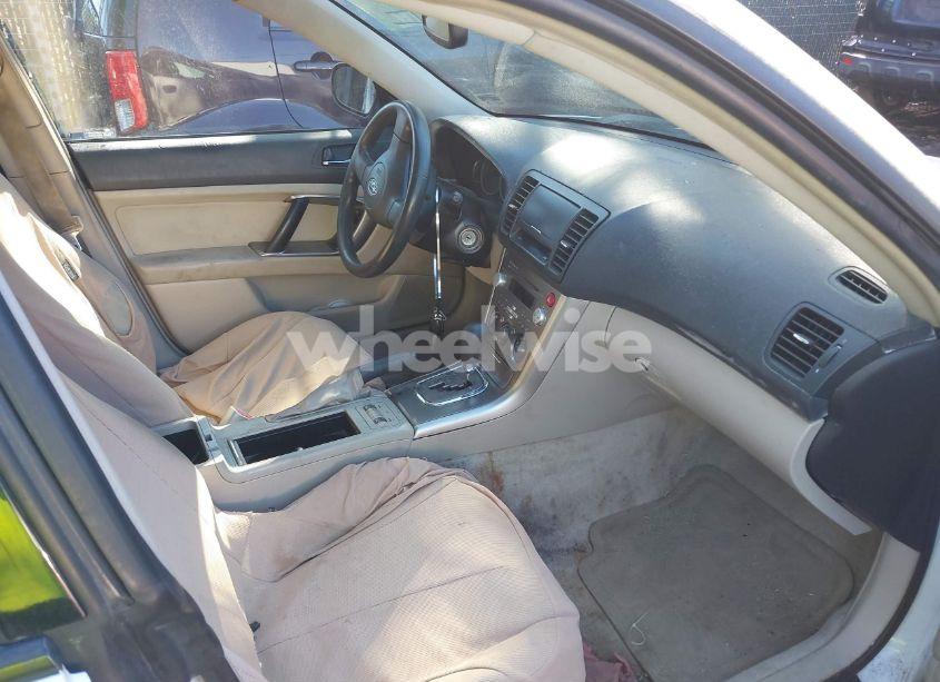 Photo 5 of 2007 Subaru Outback 2.5I/2.5I BASIC/2.5I L.L. BEAN EDITION (VIN 4S4BP61CX77343007)