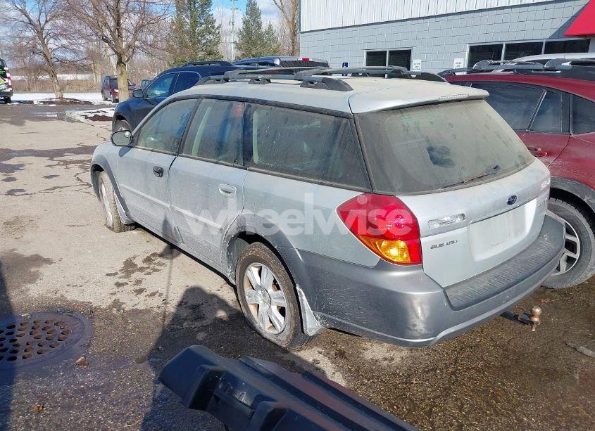 Photo 3 of 2005 Subaru Outback 2.5I LIMITED (VIN 4S4BP62C457383675)