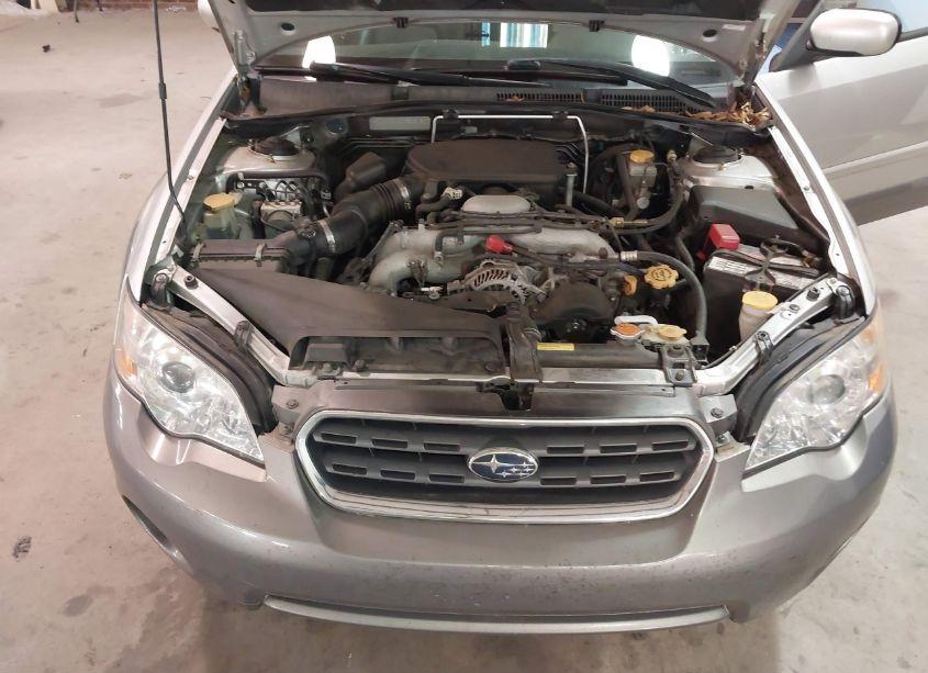 Photo 10 of 2007 Subaru Outback 2.5I LIMITED (VIN 4S4BP62C477303150)