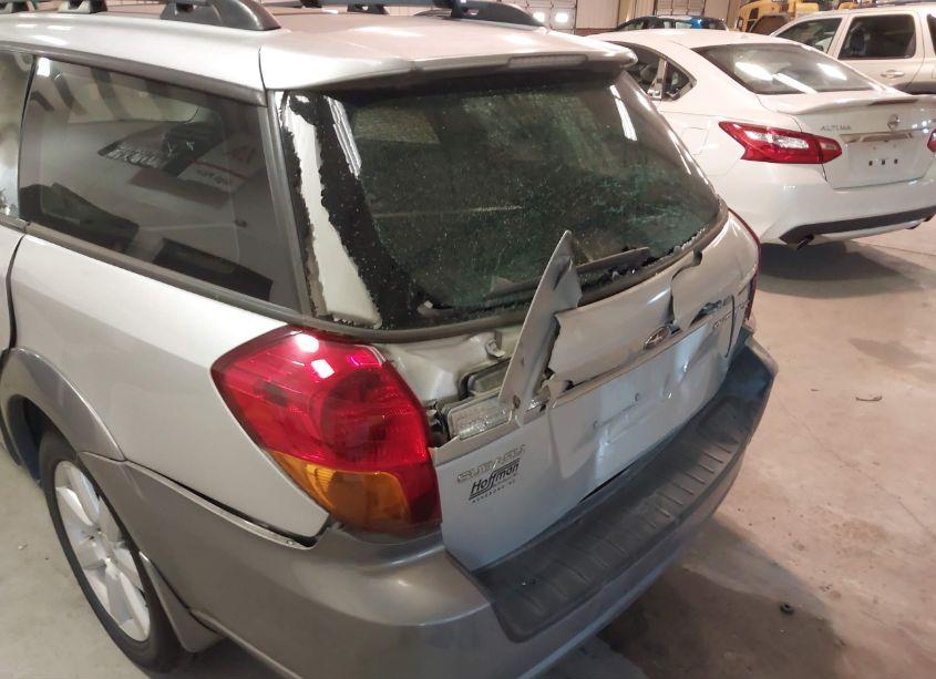 Photo 6 of 2007 Subaru Outback 2.5I LIMITED (VIN 4S4BP62C477303150)