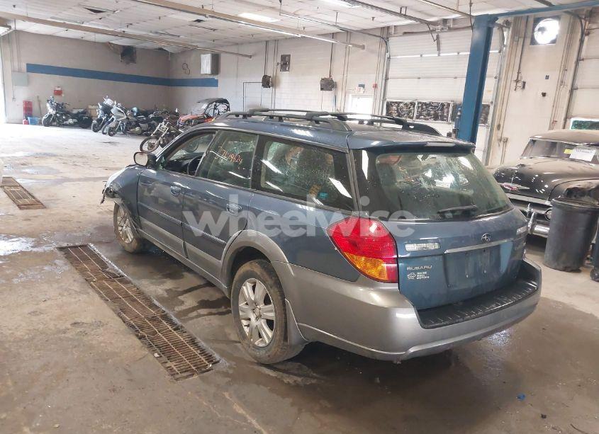 Photo 3 of 2005 Subaru Outback 2.5I LIMITED (VIN 4S4BP62C557392367)