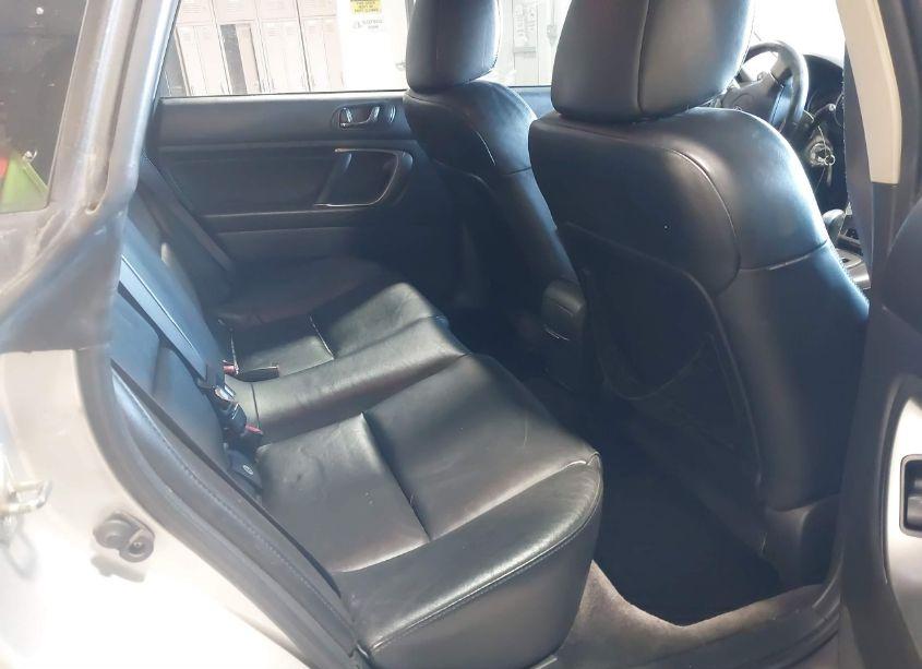 Photo 8 of 2006 Subaru Outback 2.5I LIMITED (VIN 4S4BP62C567303866)