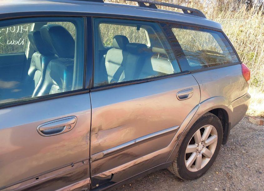 Photo 18 of 2008 Subaru Outback 2.5I LIMITED/2.5I LIMITED L.L. BEAN EDITION (VIN 4S4BP62C687305905)