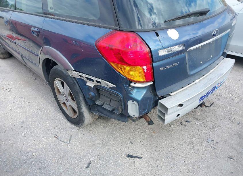 Photo 18 of 2005 Subaru Outback 2.5I LIMITED (VIN 4S4BP62C957302976)