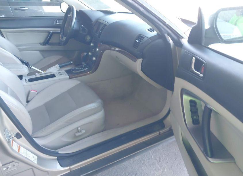 Photo 5 of 2008 Subaru Outback 2.5I LIMITED/2.5I LIMITED L.L. BEAN EDITION (VIN 4S4BP62C987318258)