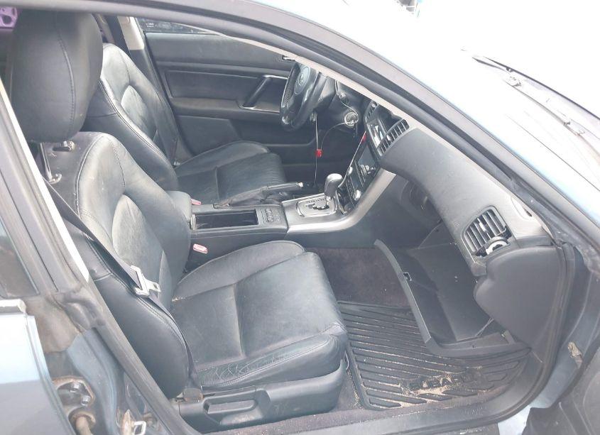 Photo 5 of 2005 Subaru Outback 2.5I LIMITED (VIN 4S4BP62CX57353970)