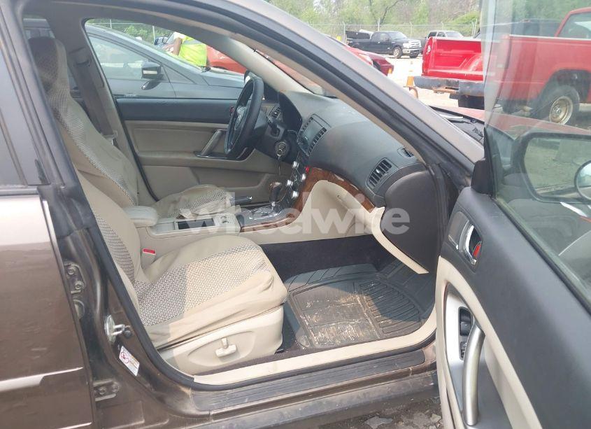 Photo 5 of 2009 Subaru Outback 2.5I LIMITED (VIN 4S4BP66C097310139)