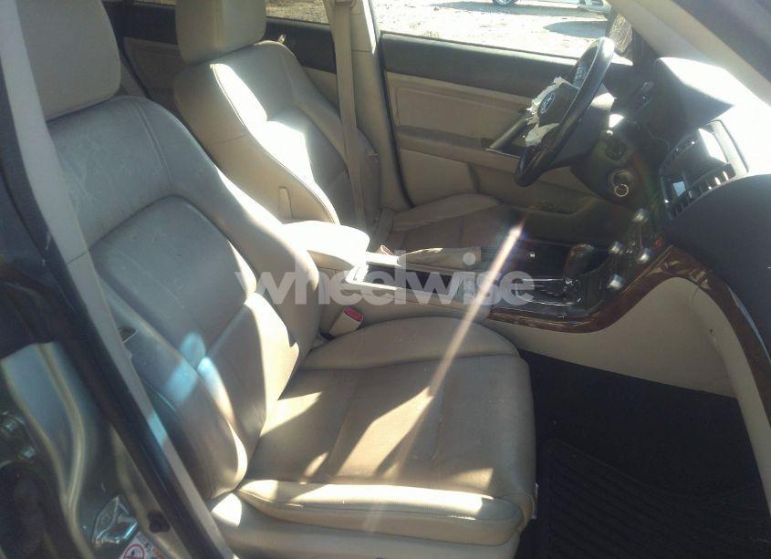 Photo 5 of 2009 Subaru Outback 2.5I LIMITED (VIN 4S4BP66C097323862)