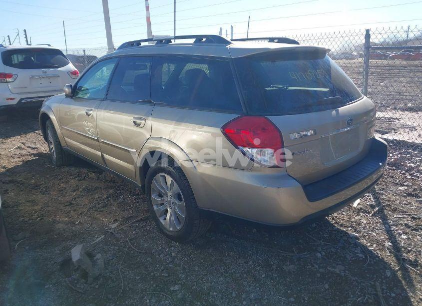 Photo 3 of 2009 Subaru Outback 2.5I LIMITED (VIN 4S4BP66C397323872)