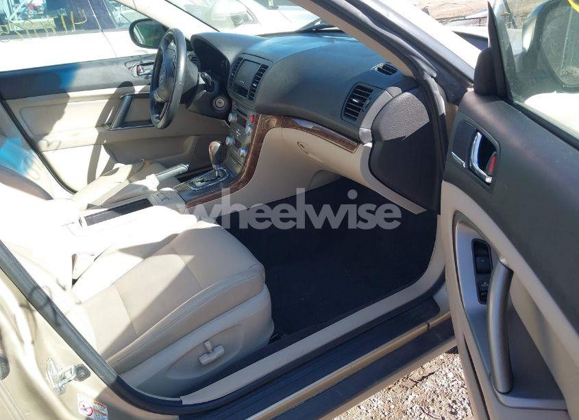 Photo 5 of 2009 Subaru Outback 2.5I LIMITED (VIN 4S4BP66C397323872)