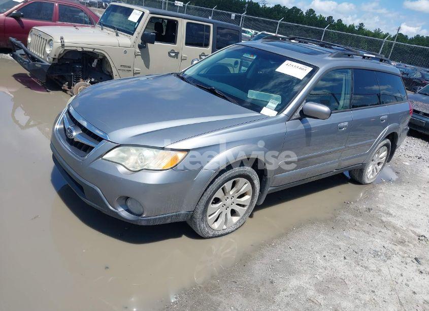 Photo 2 of 2009 Subaru Outback 2.5I LIMITED (VIN 4S4BP66C697341038)