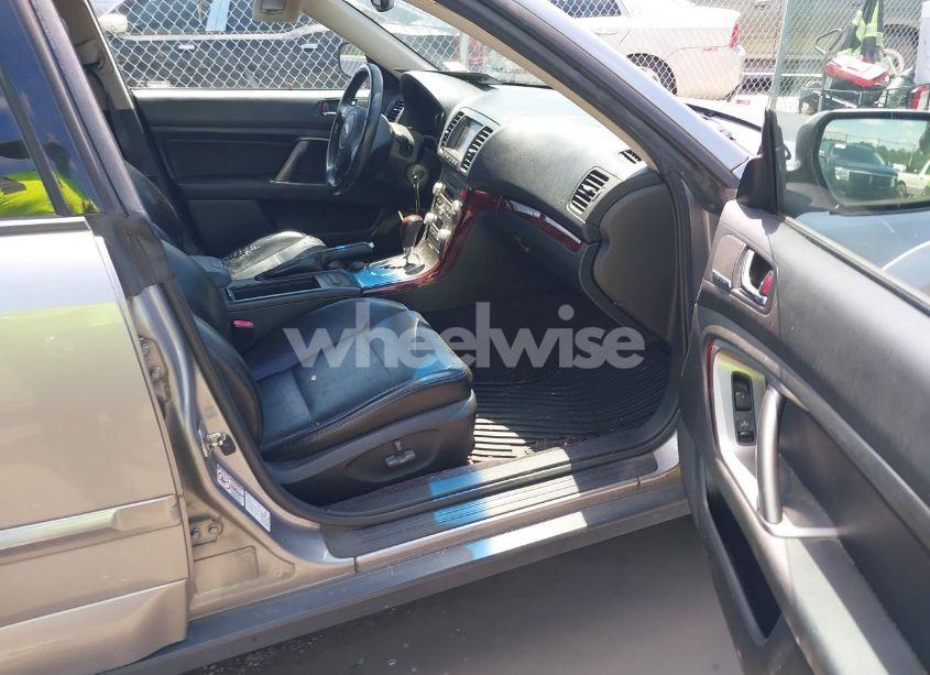 Photo 5 of 2009 Subaru Outback 2.5I LIMITED (VIN 4S4BP66C697341038)