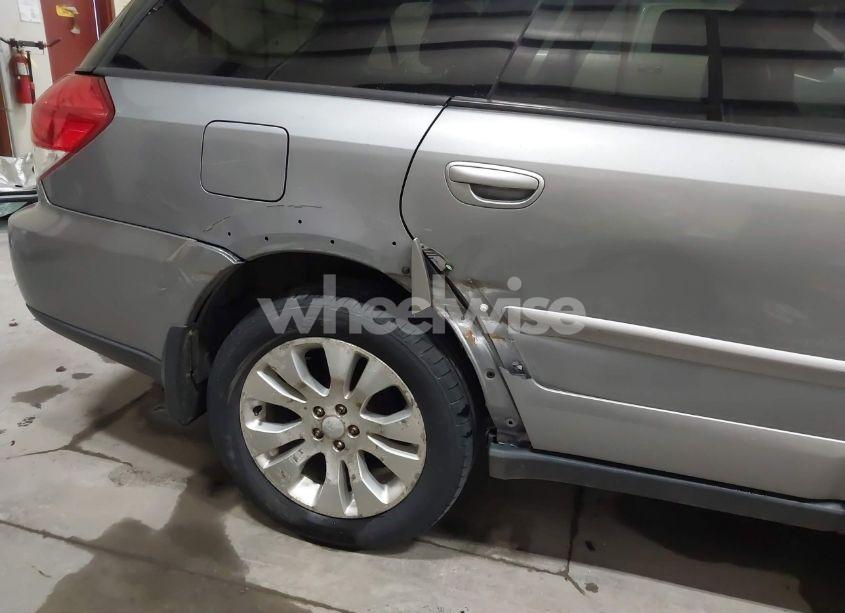 Photo 6 of 2009 Subaru Outback 2.5I LIMITED (VIN 4S4BP66C897329182)