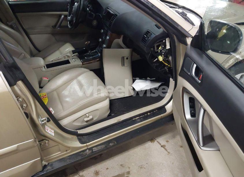 Photo 5 of 2009 Subaru Outback 2.5I LIMITED (VIN 4S4BP66CX97348123)