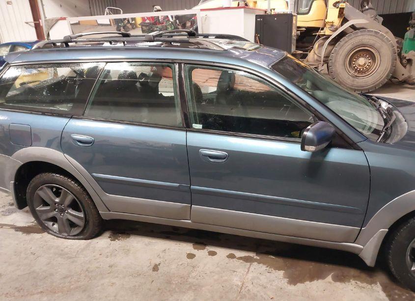 Photo 13 of 2005 Subaru Outback 2.5XT LIMITED (VIN 4S4BP67C454355207)