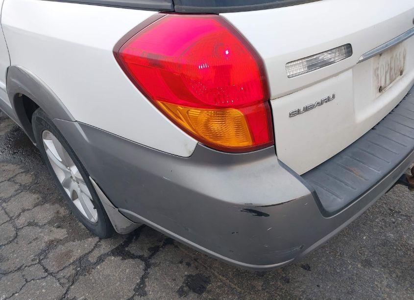Photo 13 of 2005 Subaru Outback 2.5XT LIMITED (VIN 4S4BP67C856373035)