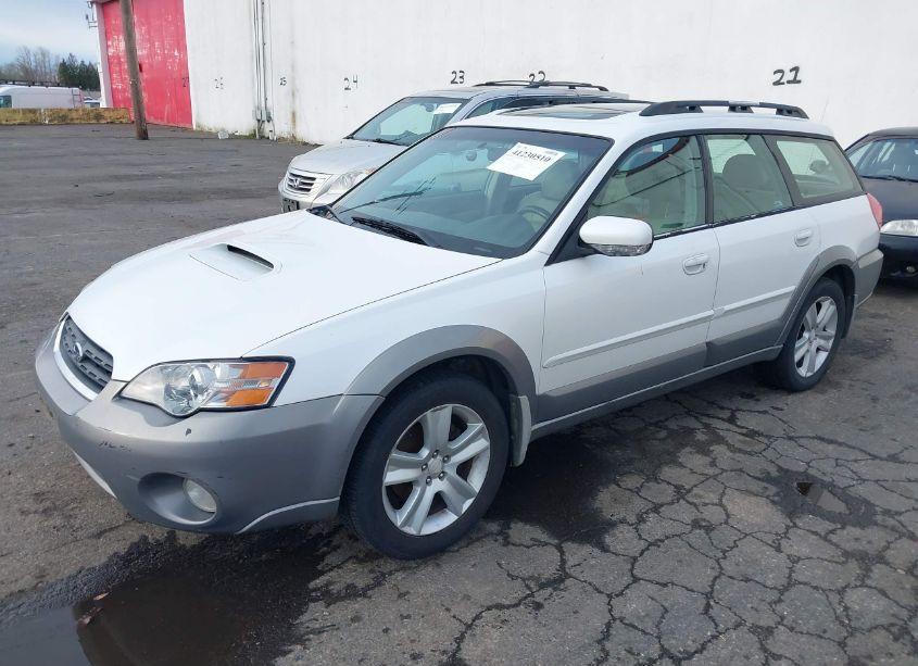 Photo 2 of 2005 Subaru Outback 2.5XT LIMITED (VIN 4S4BP67C856373035)