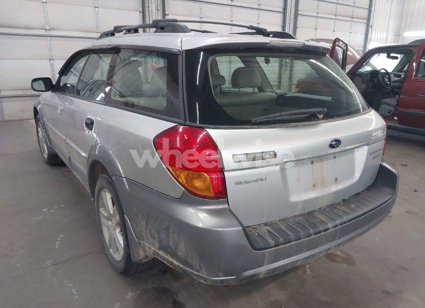 Photo 3 of 2005 Subaru Outback 3.0R VDC LIMITED (VIN 4S4BP85C054334966)