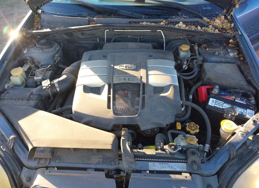 Photo 10 of 2005 Subaru Outback 3.0R VDC LIMITED (VIN 4S4BP85C754335810)