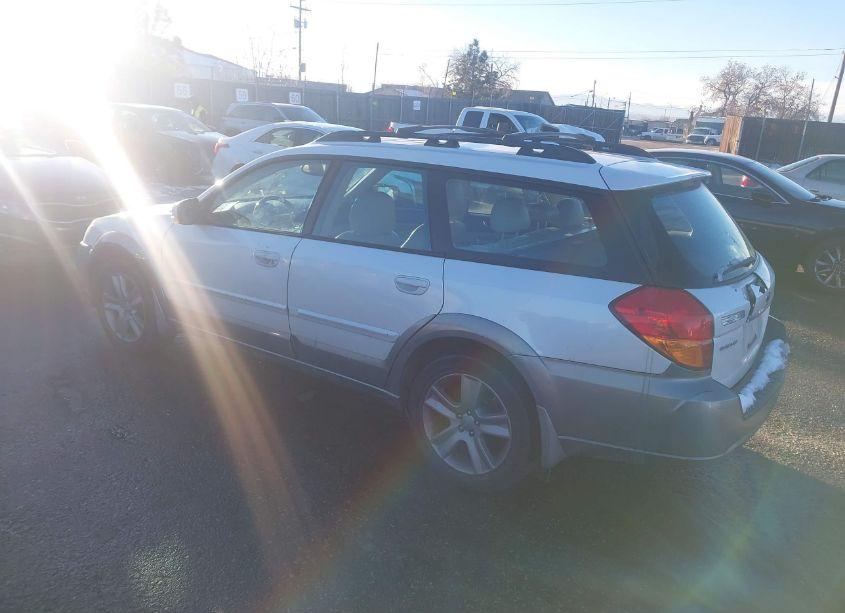 Photo 3 of 2005 Subaru Outback 3.0R L.L. BEAN EDITION (VIN 4S4BP86C154363388)