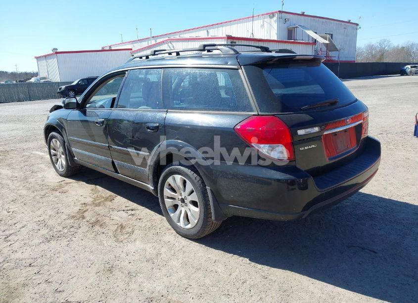 Photo 3 of 2008 Subaru Outback 3.0R L.L. BEAN EDITION (VIN 4S4BP86C684325546)