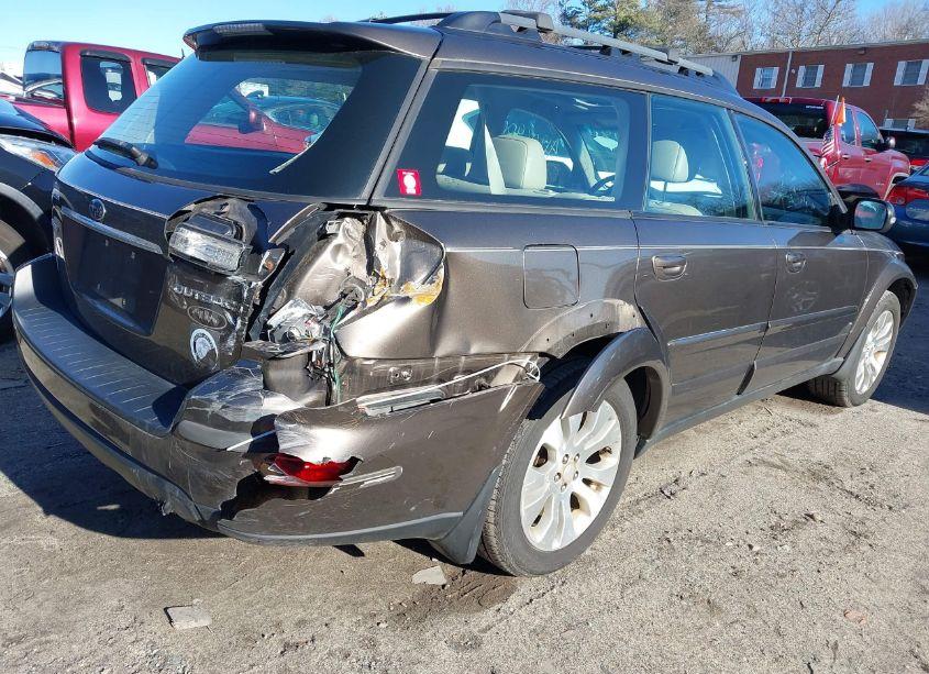 Photo 4 of 2008 Subaru Outback 3.0R L.L. BEAN EDITION (VIN 4S4BP86C784313907)