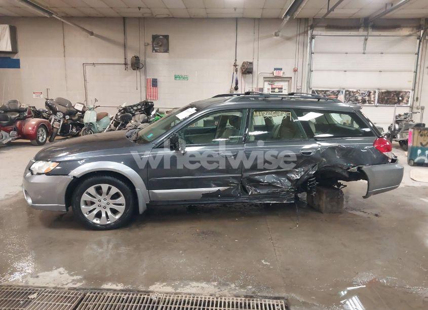 Photo 15 of 2008 Subaru Outback 3.0R L.L. BEAN EDITION (VIN 4S4BP86C884314242)