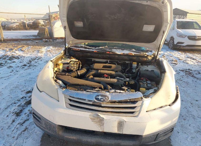 Photo 10 of 2011 Subaru Outback 2.5I (VIN 4S4BRBAC0B3447783)