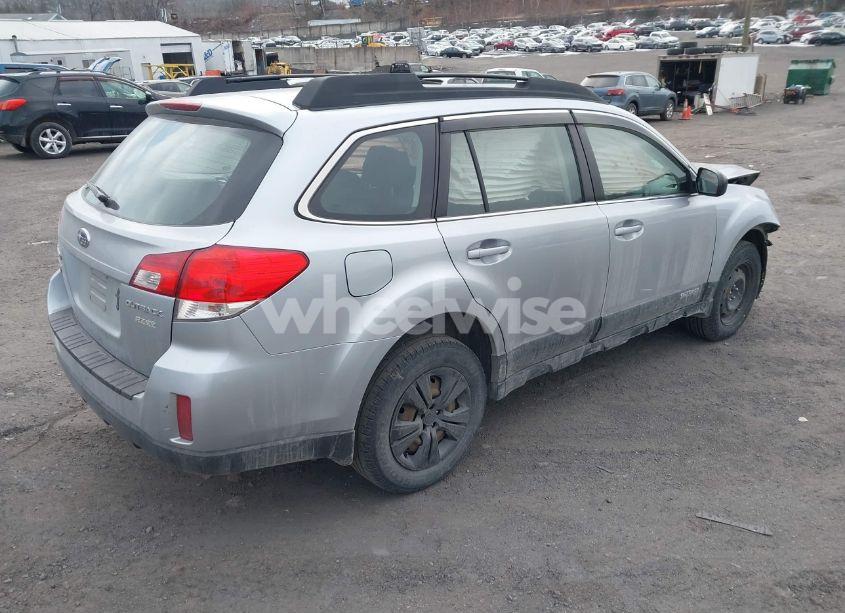Photo 4 of 2013 Subaru Outback 2.5I (VIN 4S4BRBAC1D3233419)