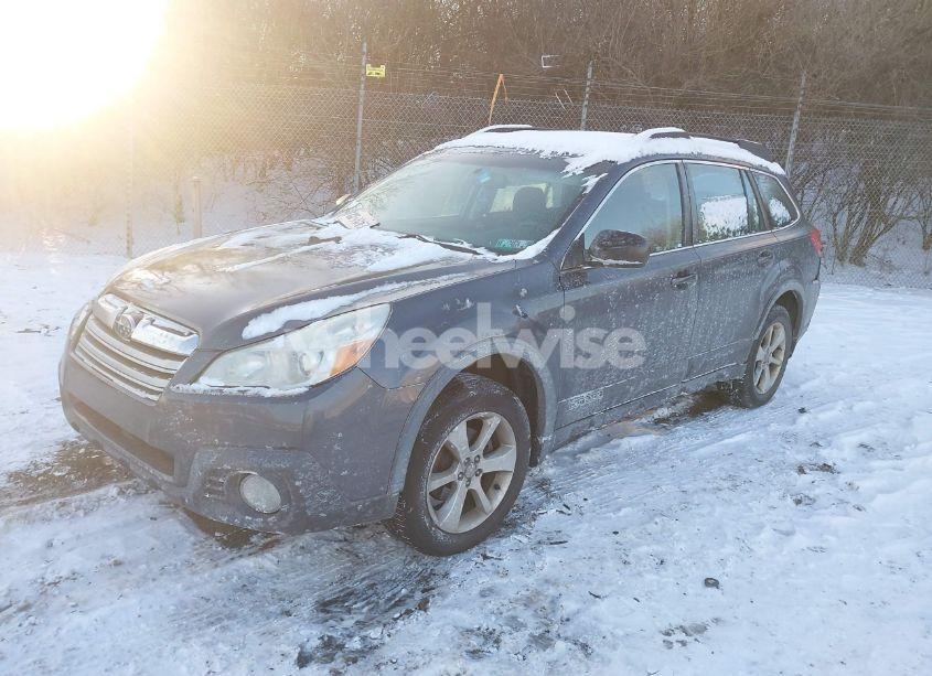Photo 2 of 2014 Subaru Outback 2.5I (VIN 4S4BRBAC1E3200891)