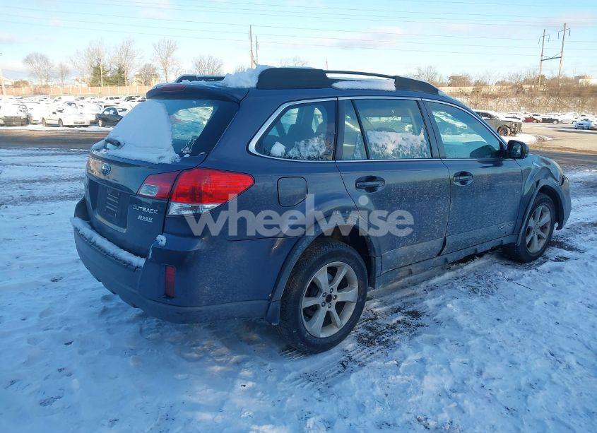 Photo 4 of 2014 Subaru Outback 2.5I (VIN 4S4BRBAC1E3200891)