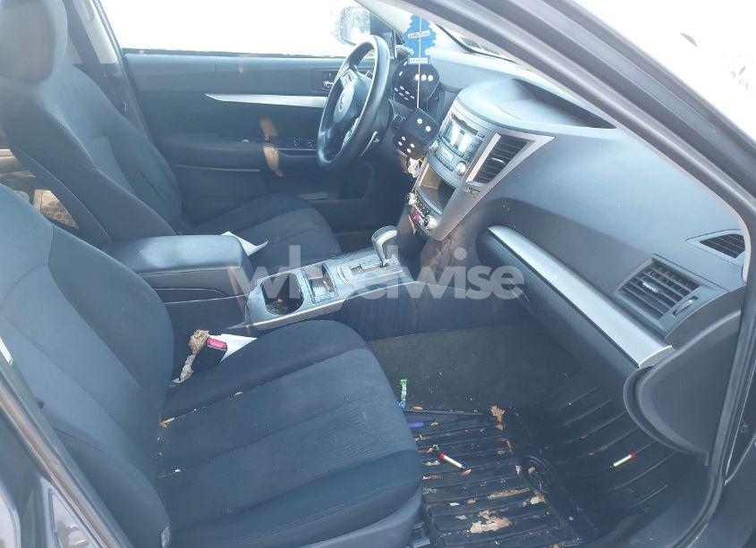 Photo 5 of 2014 Subaru Outback 2.5I (VIN 4S4BRBAC1E3200891)