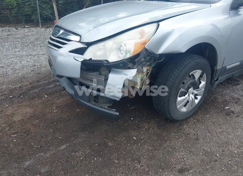 Photo 6 of 2012 Subaru Outback 2.5I (VIN 4S4BRBAC2C3227773)