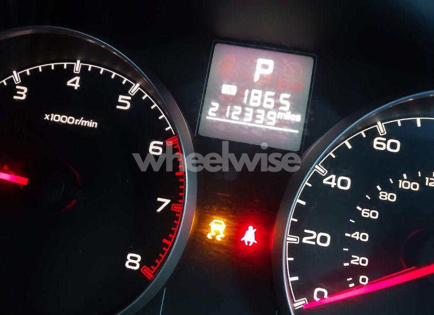Photo 15 of 2013 Subaru Outback 2.5I (VIN 4S4BRBAC2D3274271)