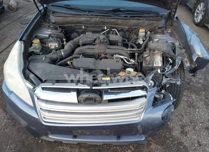 Photo 10 of 2013 Subaru Outback 2.5I (VIN 4S4BRBAC2D3288607)