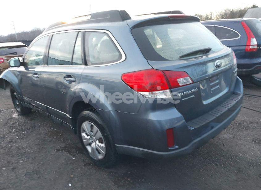 Photo 3 of 2013 Subaru Outback 2.5I (VIN 4S4BRBAC2D3288607)