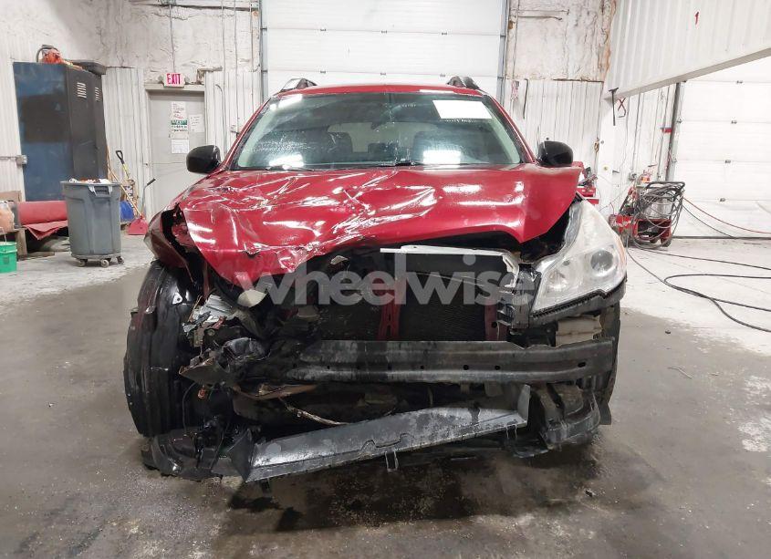 Photo 13 of 2013 Subaru Outback 2.5I (VIN 4S4BRBAC2D3312498)