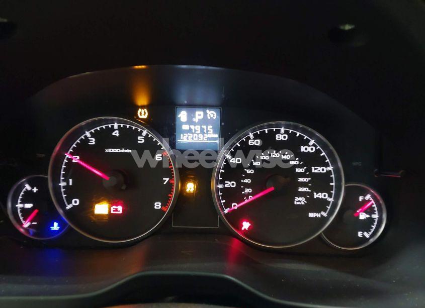 Photo 7 of 2013 Subaru Outback 2.5I (VIN 4S4BRBAC2D3312498)