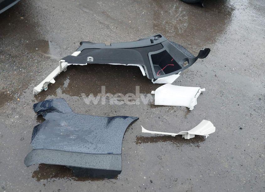 Photo 12 of 2013 Subaru Outback 2.5I (VIN 4S4BRBAC3D3283156)