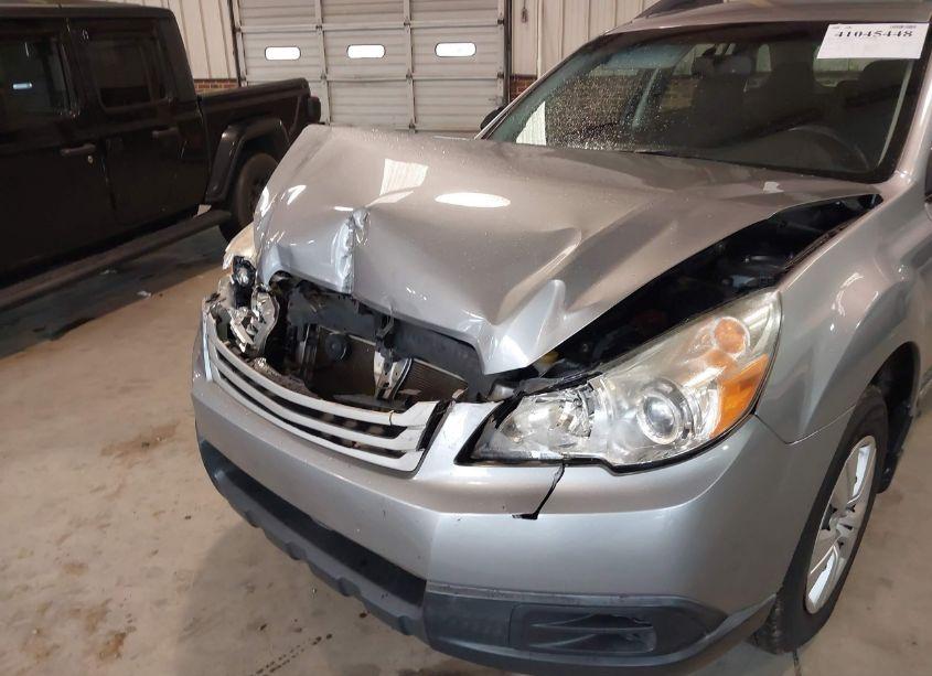 Photo 14 of 2011 Subaru Outback 2.5I (VIN 4S4BRBAC4B3421963)