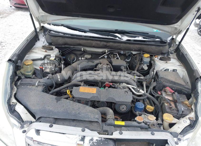 Photo 10 of 2013 Subaru Outback 2.5I (VIN 4S4BRBAC4D3321784)