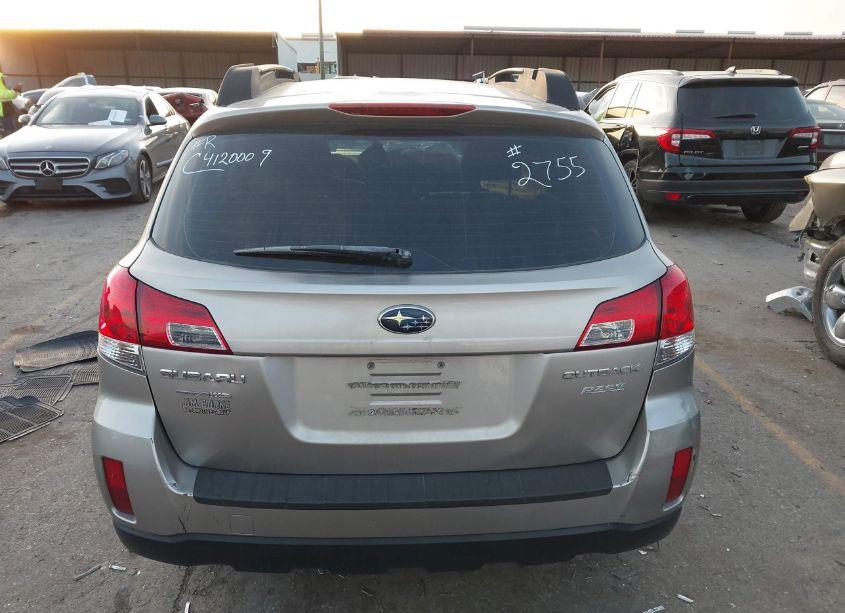 Photo 16 of 2014 Subaru Outback 2.5I (VIN 4S4BRBAC4E3222755)