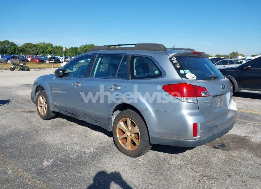 Photo 3 of 2014 Subaru Outback 2.5I (VIN 4S4BRBAC4E3225414)