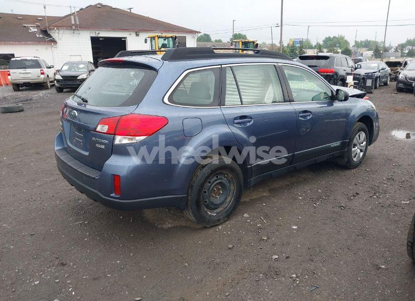 Photo 4 of 2014 Subaru Outback 2.5I (VIN 4S4BRBAC5E3205821)