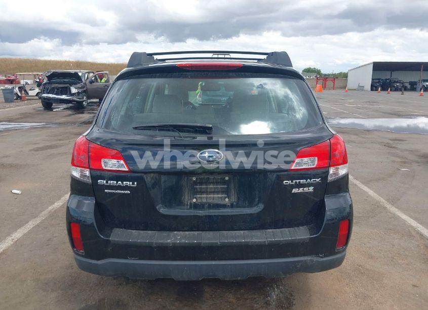Photo 16 of 2014 Subaru Outback 2.5I (VIN 4S4BRBAC5E3212977)